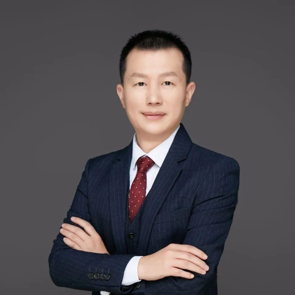 【历届教师风采】det365中文最美教师之廖斌