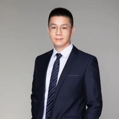 【员工风采录】det365中文优秀员工之石奇